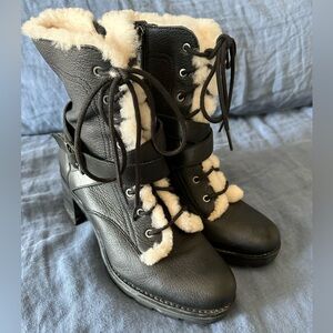 Authentic UGG Australia INGRID Lace Up Lug Heel Boots women’s size 8‎ M